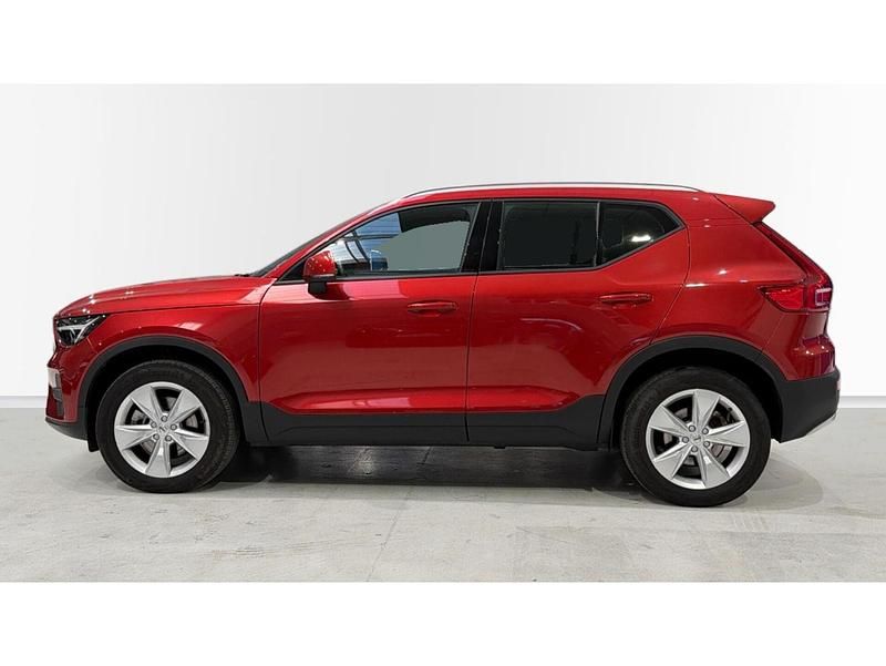 Usado Volvo XC40 Core 129 CV (94 kW) 2024 Rojo SUV