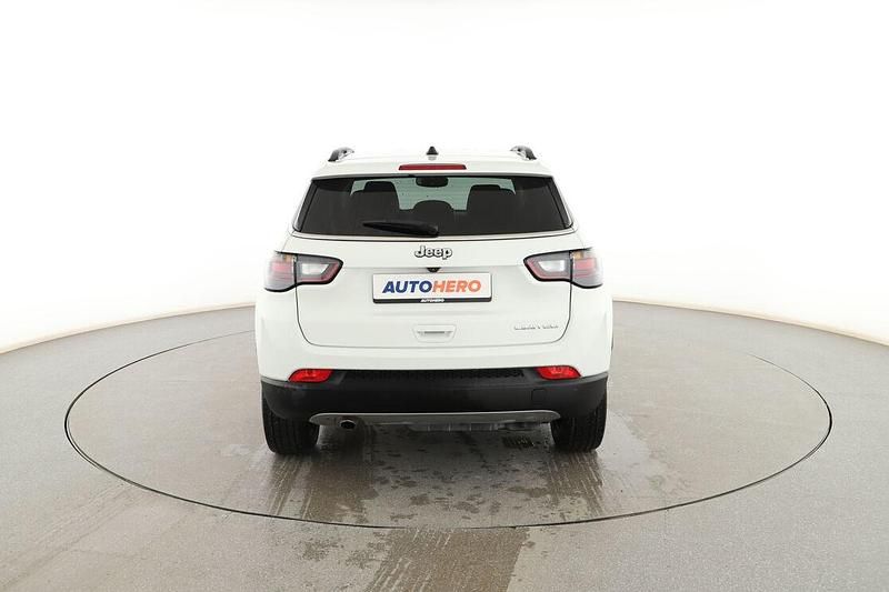 Usado Jeep Compass 80th Anniversary 131 CV (96 kW) 2021 Blanco SUV