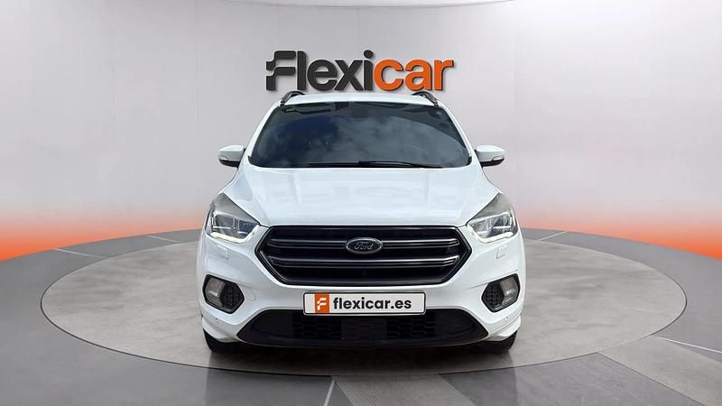 Usado Ford Kuga ST-Line 150 HP (110 kW) 2018 Branco SUV
