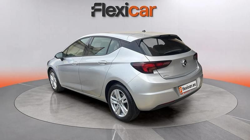 Usado Opel Astra GS Line 131 CV (96 kW) 2020 Gris Utilitario