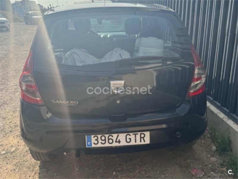 Negro Usado 2010 Dacia Sandero Ambiance Utilitario | 3500 € (Buen precio) - Imagen 1/4