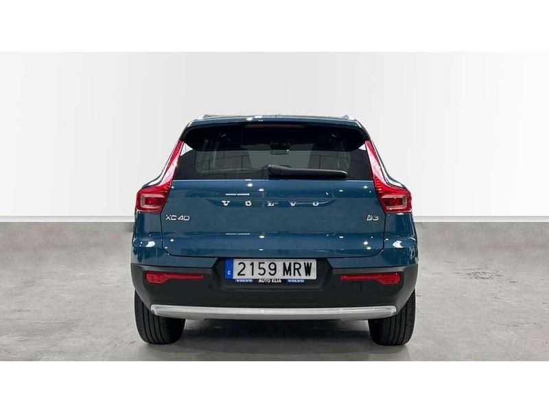 Usado Volvo XC40 Core 163 CV (119 kW) 2024 Azul SUV