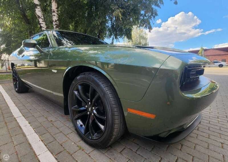 Verde Usado 2018 Dodge Challenger Coupe | 29.087 € - Imagen 1/4