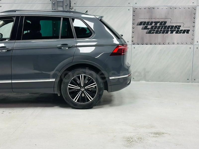 Usado VW Tiguan Life 150 CV (110 kW) 2021 Gris / plata SUV
