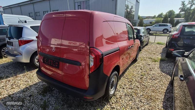Usado Mercedes Citan 112 116 CV (85 kW) 2023 Rojo Van