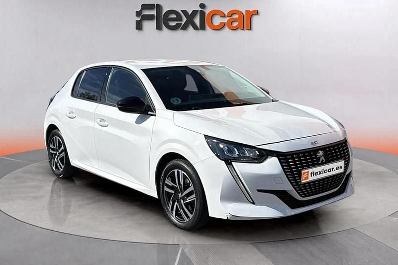 Blanco Usado 2023 Peugeot 208 Active Utilitario | 9990 € (Super precio) - Imagen 1/4