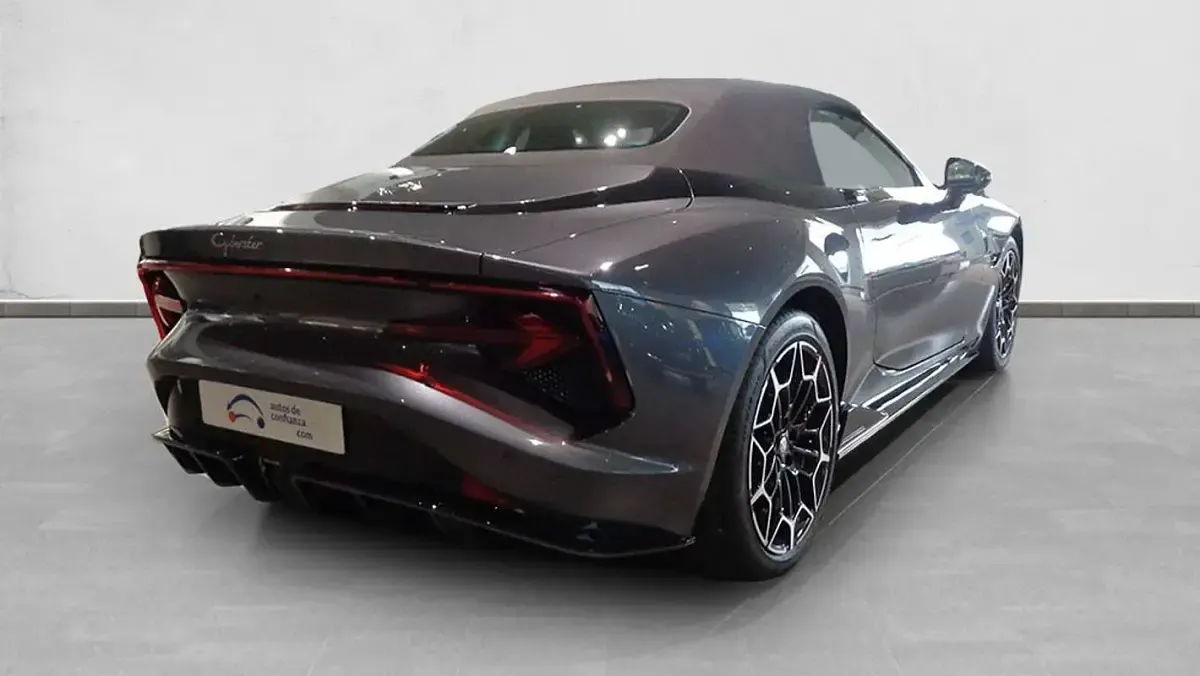 Nuevo MG Cyberster Trophy 250 kW (340 CV) 2025 Descapotable