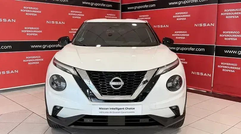 Usado Nissan Juke N-Connecta 114 CV (83 kW) 2025 Kori white metalizado techo fuji sunset SUV