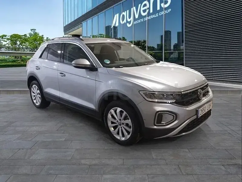Usado VW T-Roc Life 115 CV (84 kW) 2022 Negro SUV