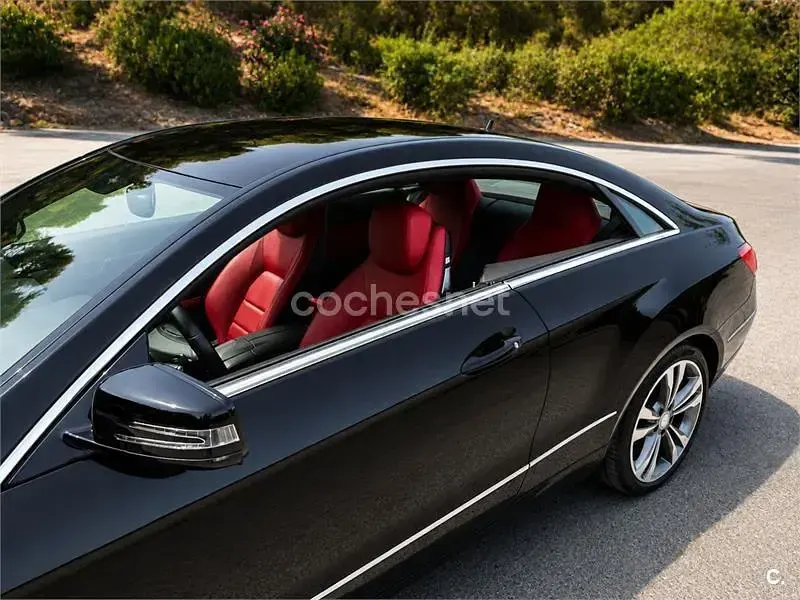 Usado Mercedes E250 204 CV (150 kW) 2016 Negro Coupe