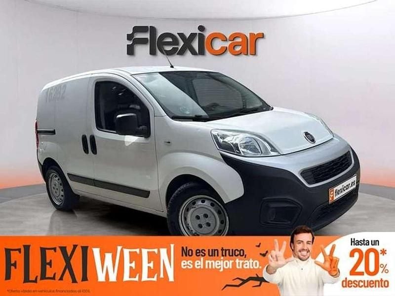 Blanco Usado 2021 Fiat Fiorino Monovolumen | 8990 € (Buen precio) - Imagen 1/4