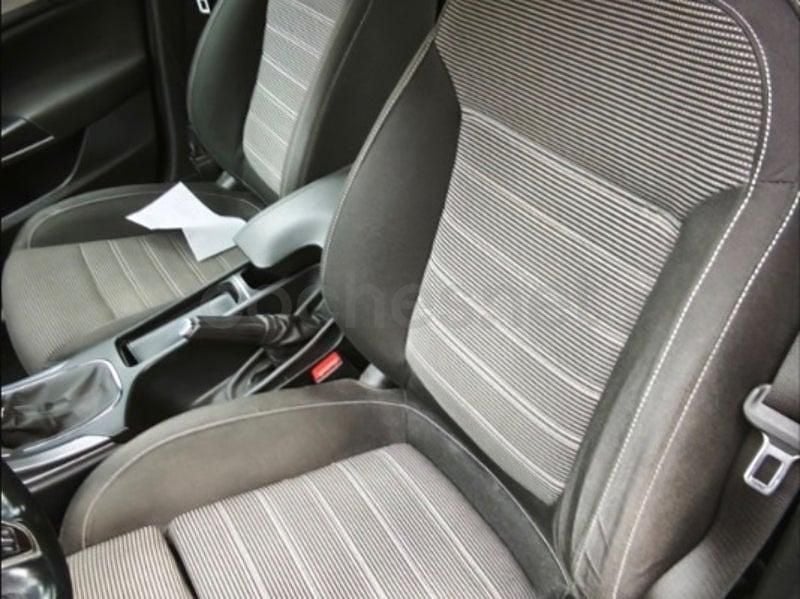 Usado Opel Insignia Business 120 CV (88 kW) 2016 Gris / plata Berlina