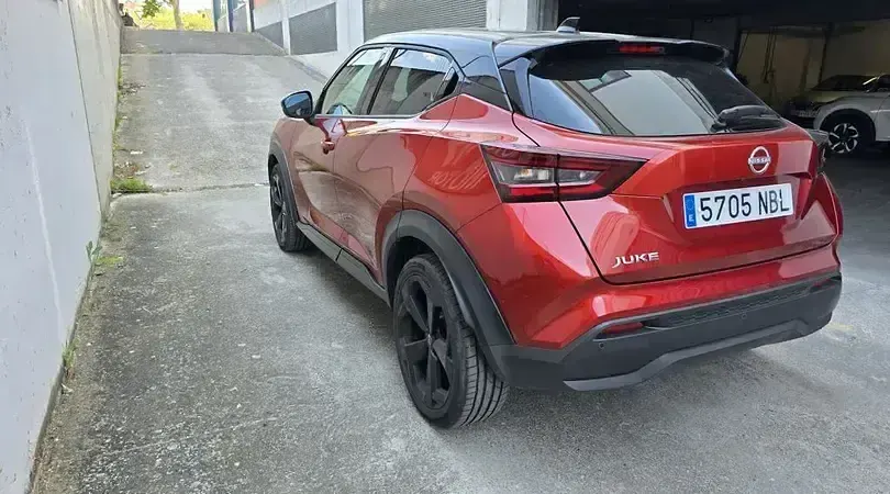 Usado Nissan Juke Tekna 114 CV (83 kW) 2025 Fuji sunset black metalizado SUV
