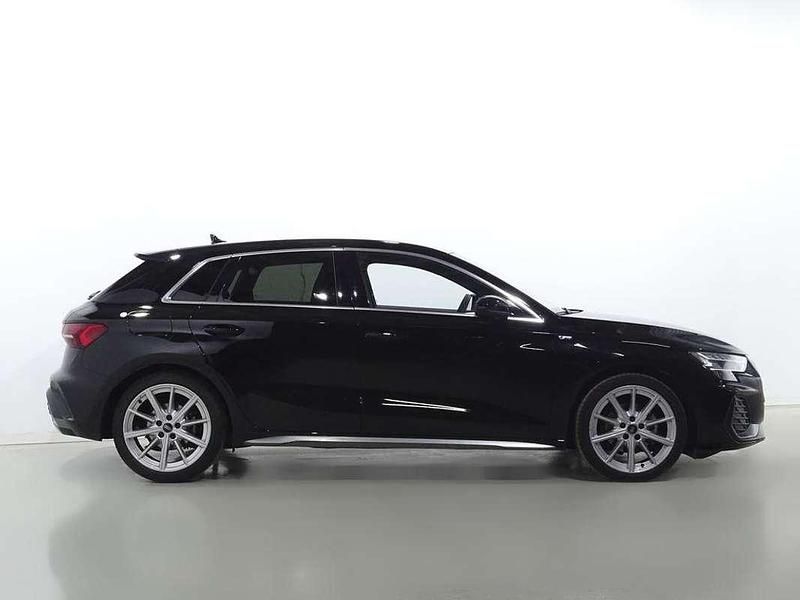 Usado Audi A3 Sportback S-Line 150 CV (110 kW) 2025 Negro Utilitario