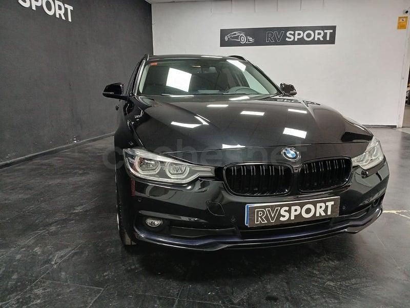 Usado BMW 318 150 CV (110 kW) 2018 Negro Familiar