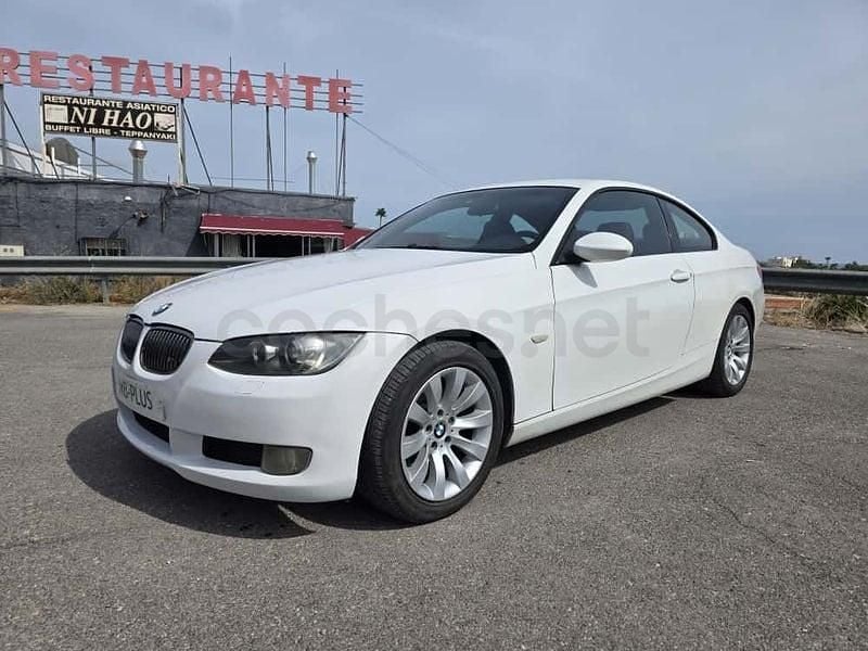 Usado BMW 320 Comfort Edition 177 HP (130 kW) 2008 Branco Coupé