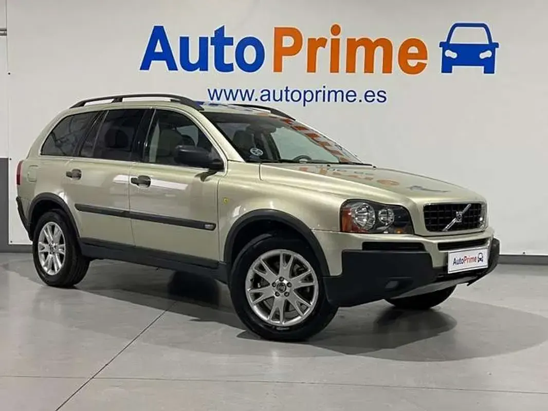 Usado Volvo XC90 Summum 185 CV (136 kW) 2006 Beige SUV
