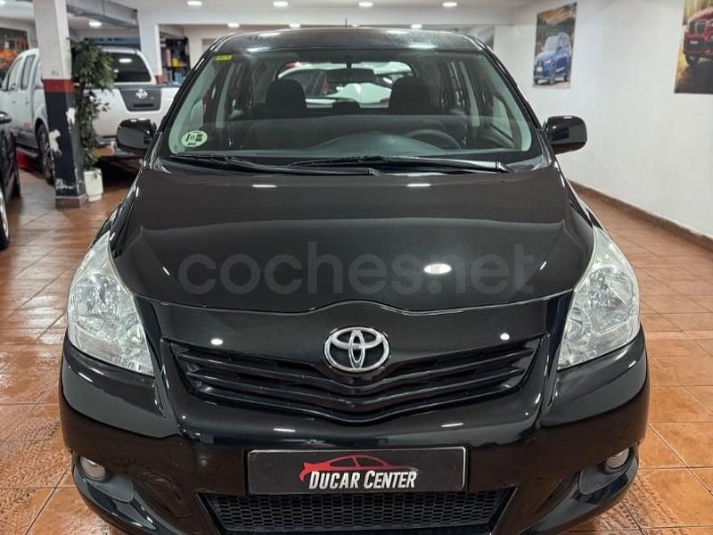 Usado Toyota Verso Live 126 CV (92 kW) 2010 Negro Monovolumen