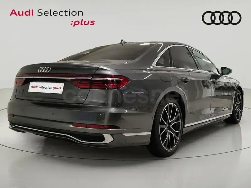 Usado Audi A8 S-Line 286 CV (210 kW) 2025 Gris / plata Berlina