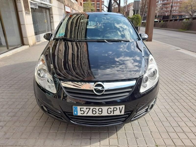Usado Opel Corsa 90 CV (66 kW) 2009 Negro Utilitario