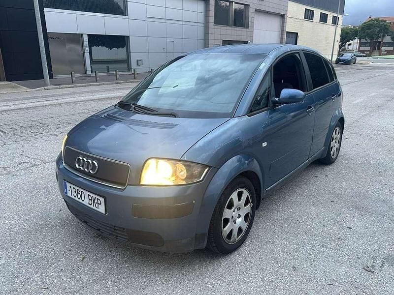 Usado Audi A2 75 CV (55 kW) 2001 Azul Utilitario