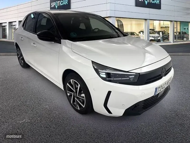 Usado Opel Corsa 100 CV (73 kW) 2024 Blanco Utilitario