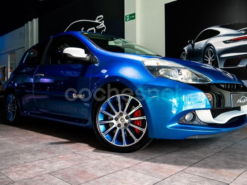 Azul Usado 2012 Renault Clio IV R.S. Berlina | 17.900 € - Imagen 1/4