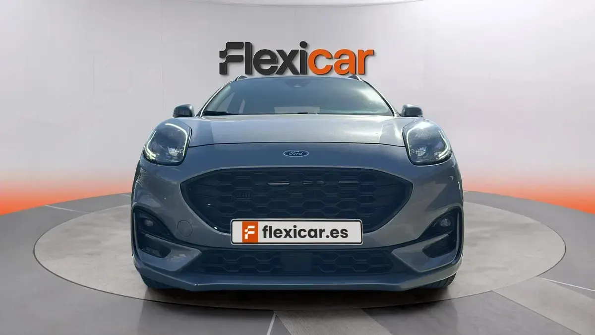 Usado Ford Puma ST-Line 125 CV (91 kW) 2023 Gris SUV