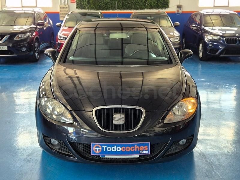 Brugt Seat Leon Sport 102 HK (75 kW) 2006 Sort Hatchback