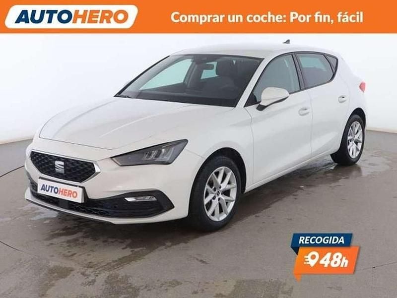Usado Seat Leon Style 116 CV (85 kW) 2021 Blanco Berlina