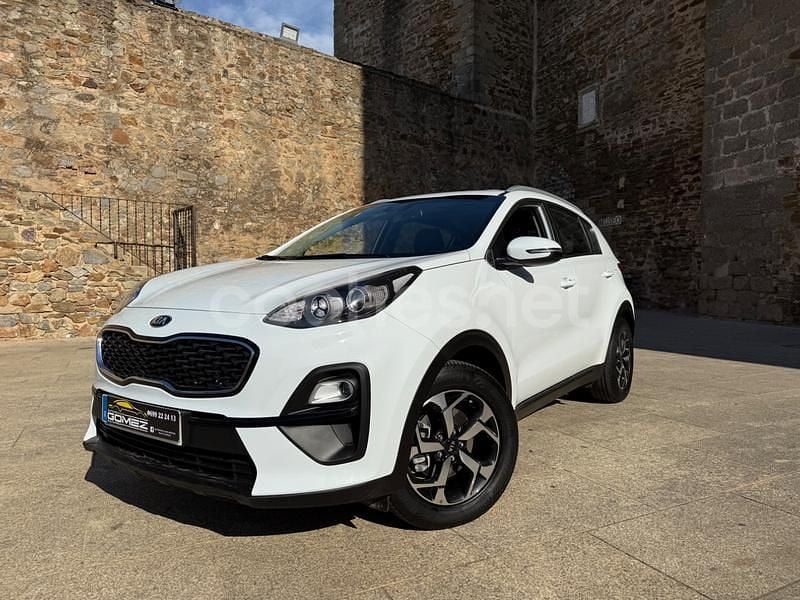 Usado Kia Sportage 136 CV (100 kW) 2022 Blanco SUV