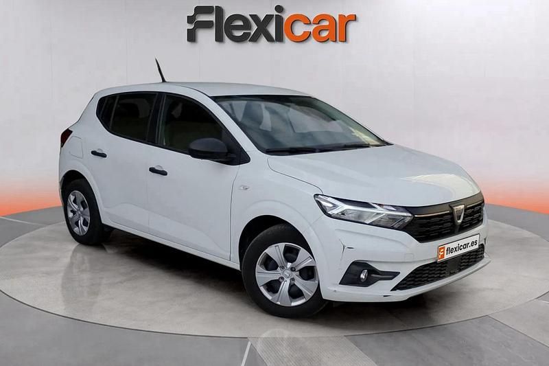 Beige Usado 2021 Dacia Sandero Essentiel Utilitario | 11.190 € (Buen precio) - Imagen 1/4
