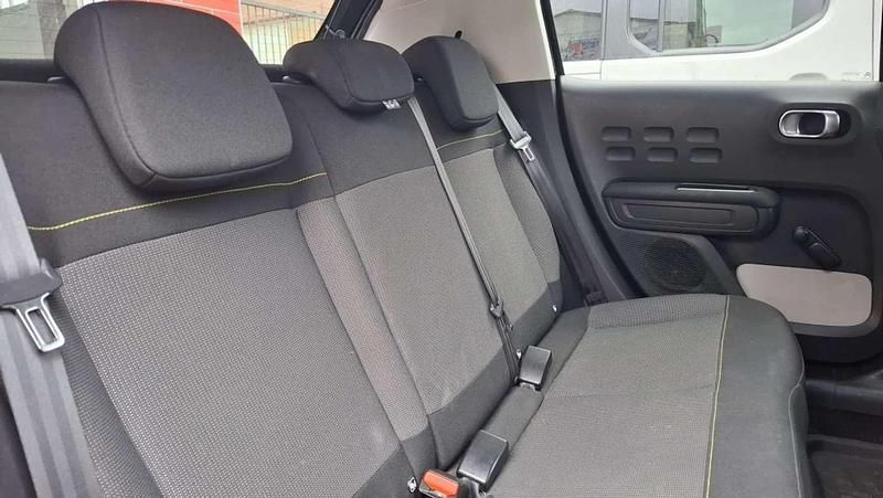 Usado Citroën C3 PureTech 83 CV (61 kW) 2022 Negro Utilitario