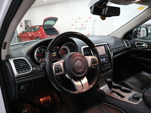 Usado Jeep Grand Cherokee Overland 250 CV (183 kW) 2017 Blanco SUV