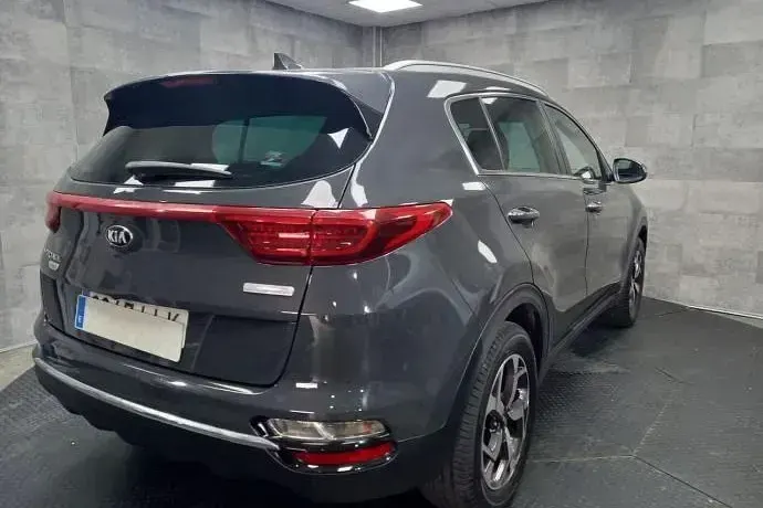 Usado Kia Sportage 136 CV (100 kW) 2020 SUV