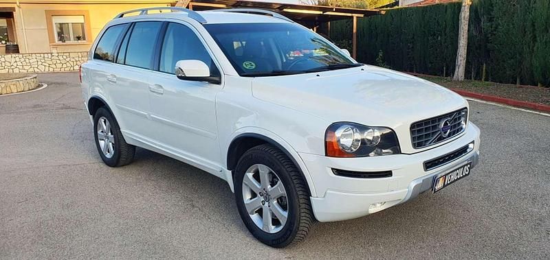 Usado Volvo XC90 Kinetic 163 CV (119 kW) 2014 Blanco SUV
