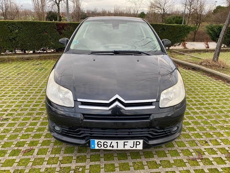 Usado Citroën C4 110 CV (80 kW) 2007 Negro Berlina