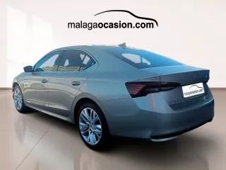 Usado Skoda Octavia 150 CV (110 kW) 2024 Beige Berlina