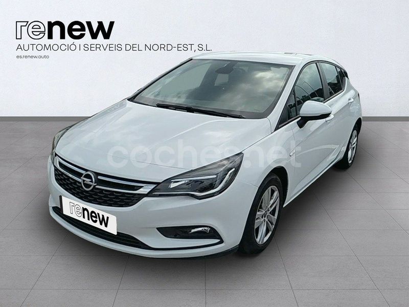 Blanco Usado 2018 Opel Astra Selective Utilitario | 12.725 € (Precio justo) - Imagen 1/4