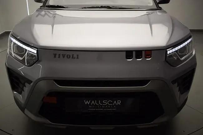 Nuevo SsangYong Tivoli 135 CV (99 kW) 2025 Gris / plata SUV
