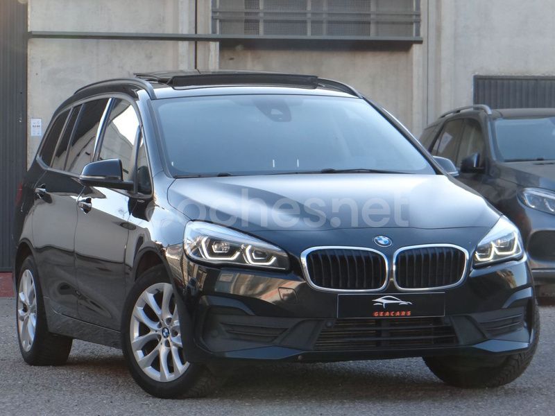 Negro Usado 2021 BMW 218 Familiar | 17.990 € (Precio justo) - Imagen 1/4