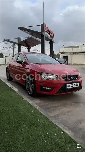 Usado Seat Leon CUPRA 280 CV (205 kW) 2014 Rojo Berlina