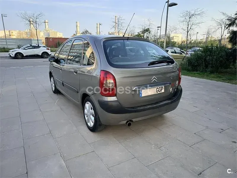 Brugt Citroën Xsara Picasso 92 HK (67 kW) 2008 Brun MPV
