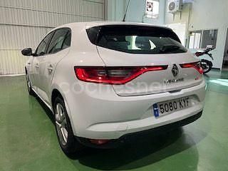 Usado Renault Mégane IV Business 116 CV (85 kW) 2019 Blanco Berlina