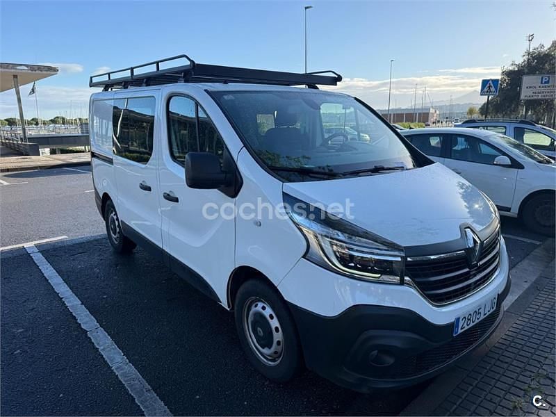 Usado Renault Trafic LIMITED 120 CV (88 kW) 2020 Blanco Monovolumen