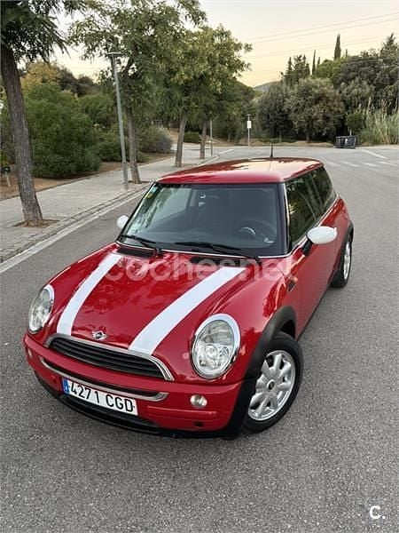 Rojo Usado 2003 Mini ONE Utilitario | 3800 € (Precio justo) - Imagen 1/4