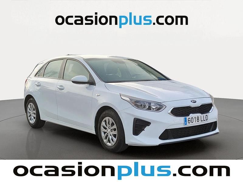 Usado Kia Ceed 120 CV (88 kW) 2020 Blanco Utilitario