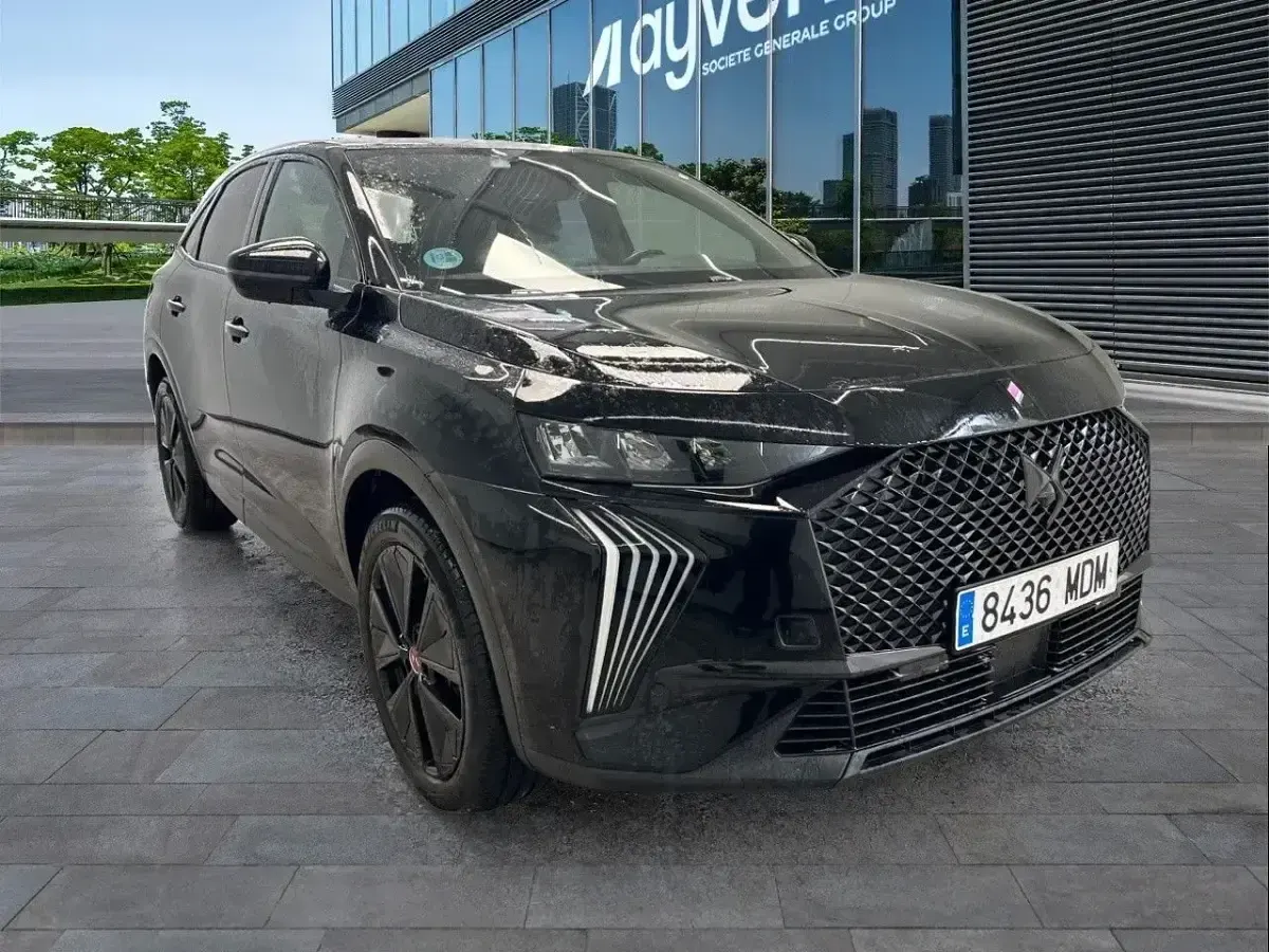 Usado DS Automobiles DS3 Performance 130 CV (95 kW) 2023 Negro SUV