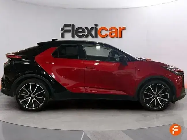 Usado Toyota C-HR Edition 196 CV (144 kW) 2024 Rojo SUV