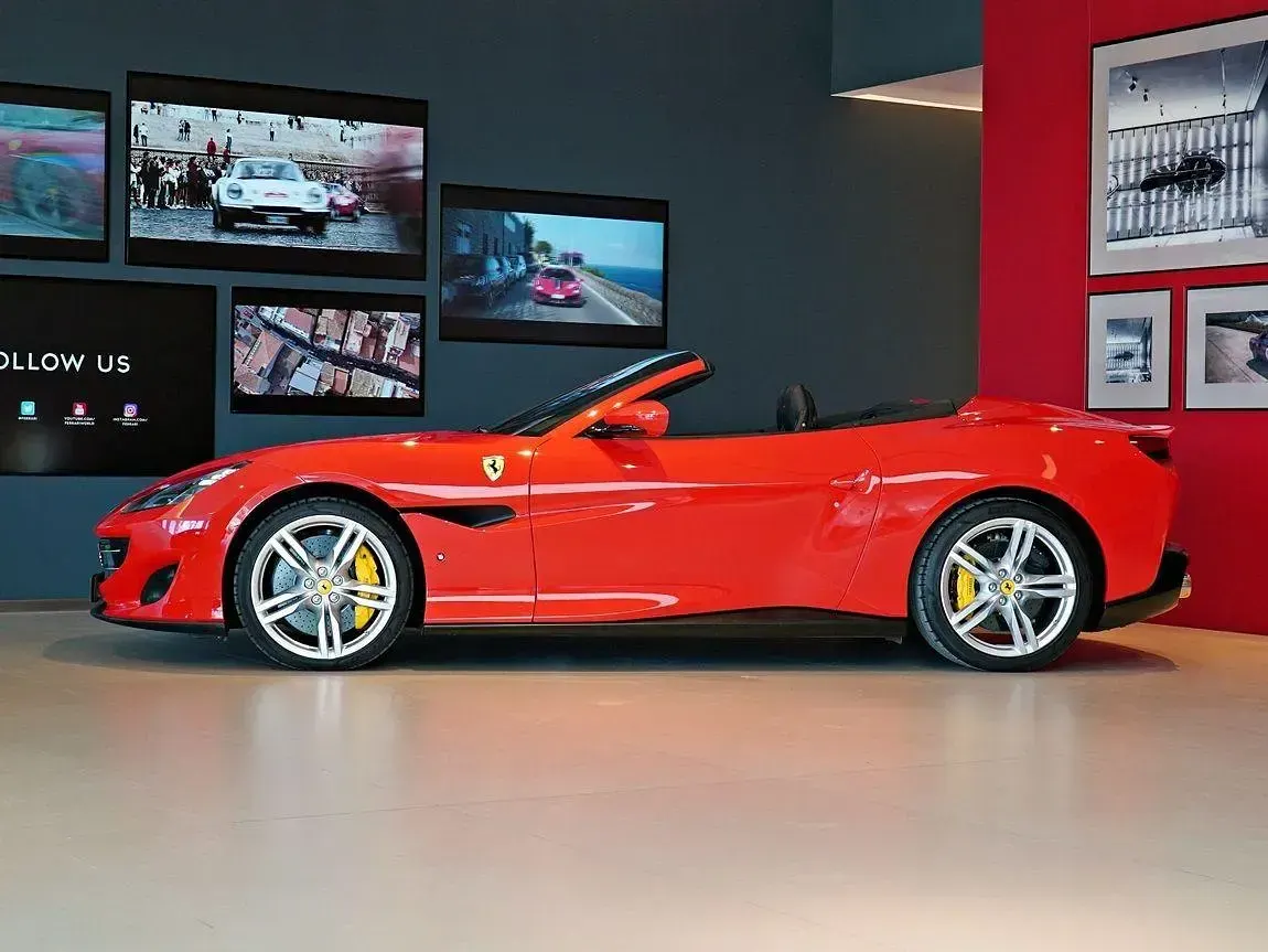Usado Ferrari Portofino 600 CV (441 kW) 2018 Rojo Descapotable